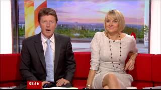 Louise Minchin BBC Breakfast 25102012 [upl. by Mukerji]