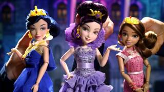 Disney Descendants US TV Commercial “Signature amp Coronation Dollsquot [upl. by Gnus17]