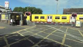 Birkdale Level Crossing [upl. by Shaikh]