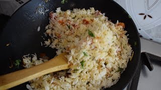 5 मिनट में बचे हुए चावल से बनाये टेस्टी रेसिपी delicious leftover rice recipe  fried rice [upl. by Bokaj132]